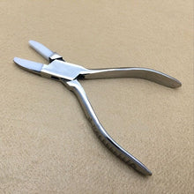 Nylon Jaw Flat Nose Pliers — Jewellery Making & Optician Tool (5.5 Inches)