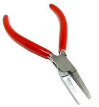Flat Nose Pliers — Precision Jewellery Tool with Rust-Free Steel (5 inches)