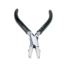 Wide Flat Nose Pliers with Replaceable Nylon Jaws for Wire Wrapping & Jewellery Making (5.5 inches)